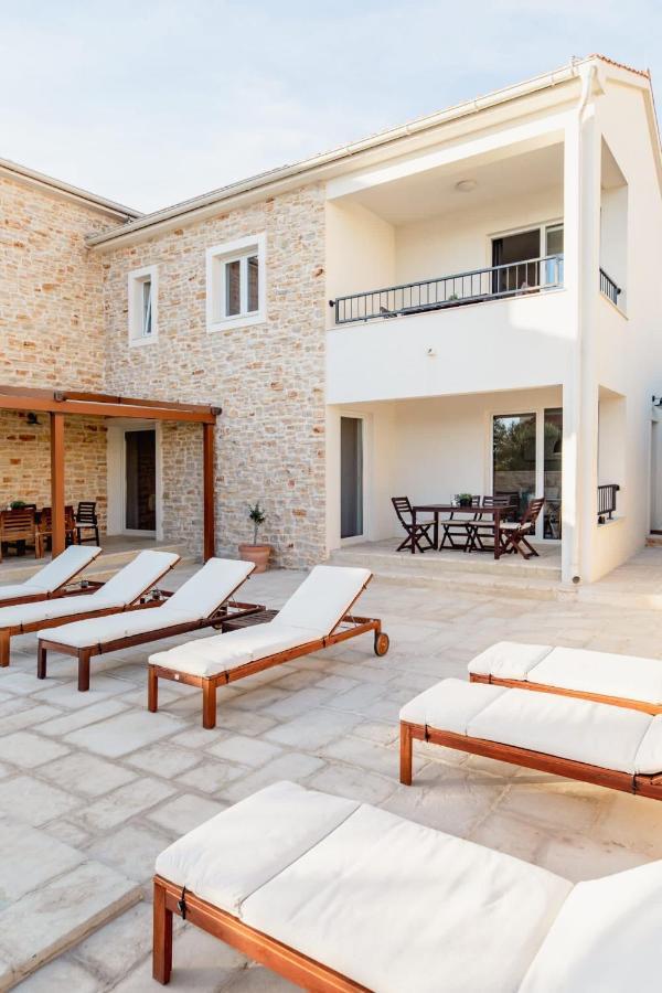 Olive Tree Apartments ヴォディツェ エクステリア 写真