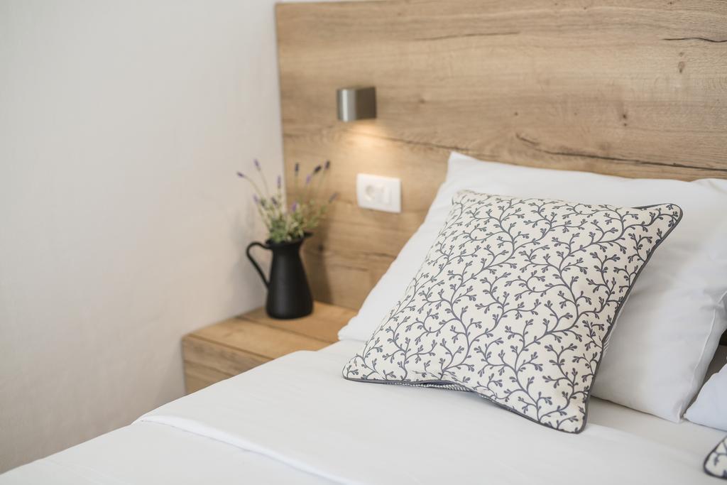 Olive Tree Apartments ヴォディツェ エクステリア 写真